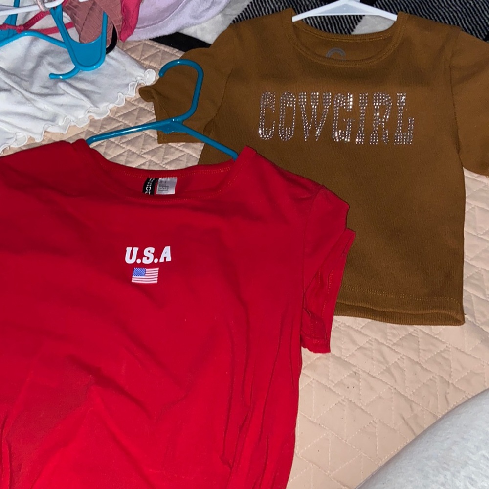 BUNDLE TWO TOPS